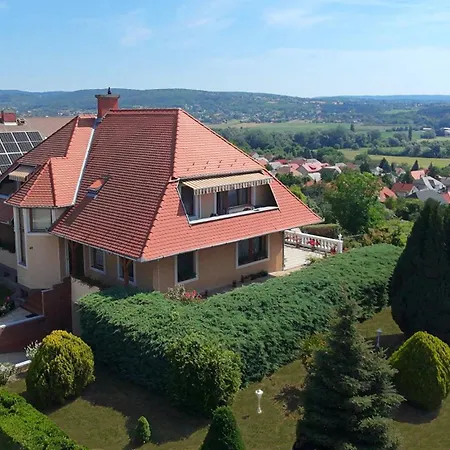 Lejlighed Hevizquelle *