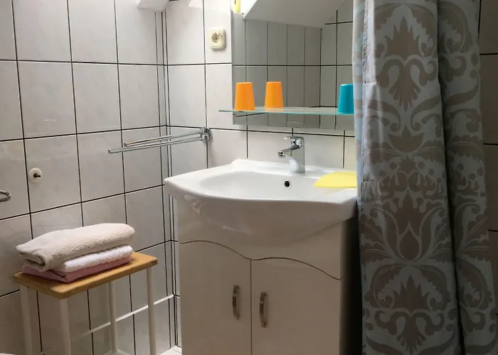 Hevizquelle Apartament *